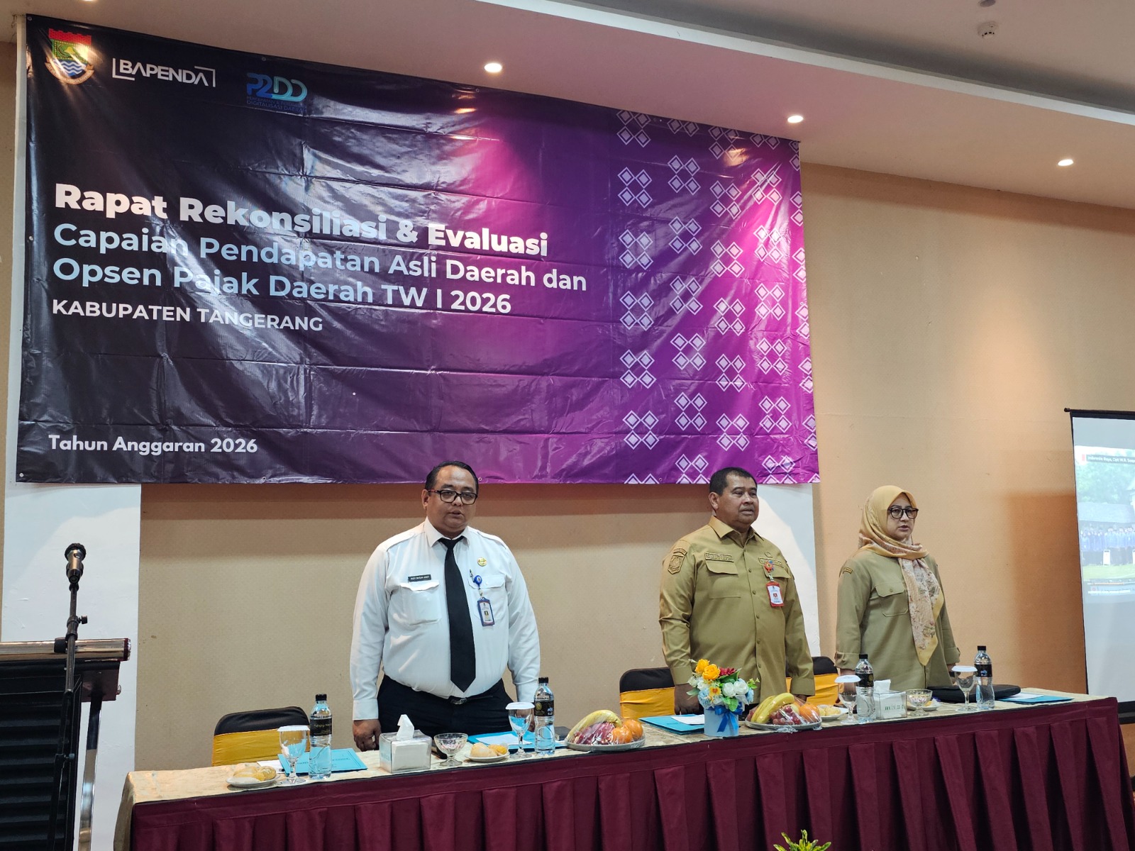 Rapat Rekonsiliasi Penyusunan Target Pendapatan Asli Daerah APBD-P 2026 dan APBD 2027